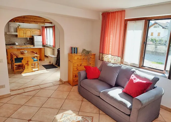 Casa Pepolina, Zona Tranquilla, Piano Terra Con Parcheggio