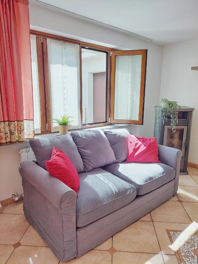 Apartamento Casa Pepolina, Zona Tranquilla, Piano Terra Con Parcheggio *