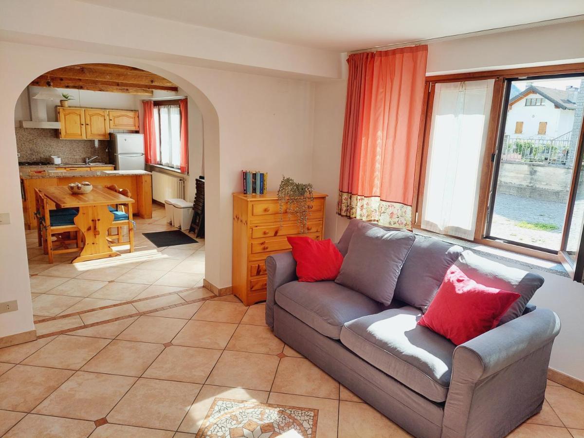 Casa Pepolina, Zona Tranquilla, Piano Terra Con Parcheggio Malesco
