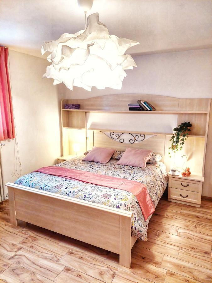 Casa Pepolina, Zona Tranquilla, Piano Terra Con Parcheggio Apartamento